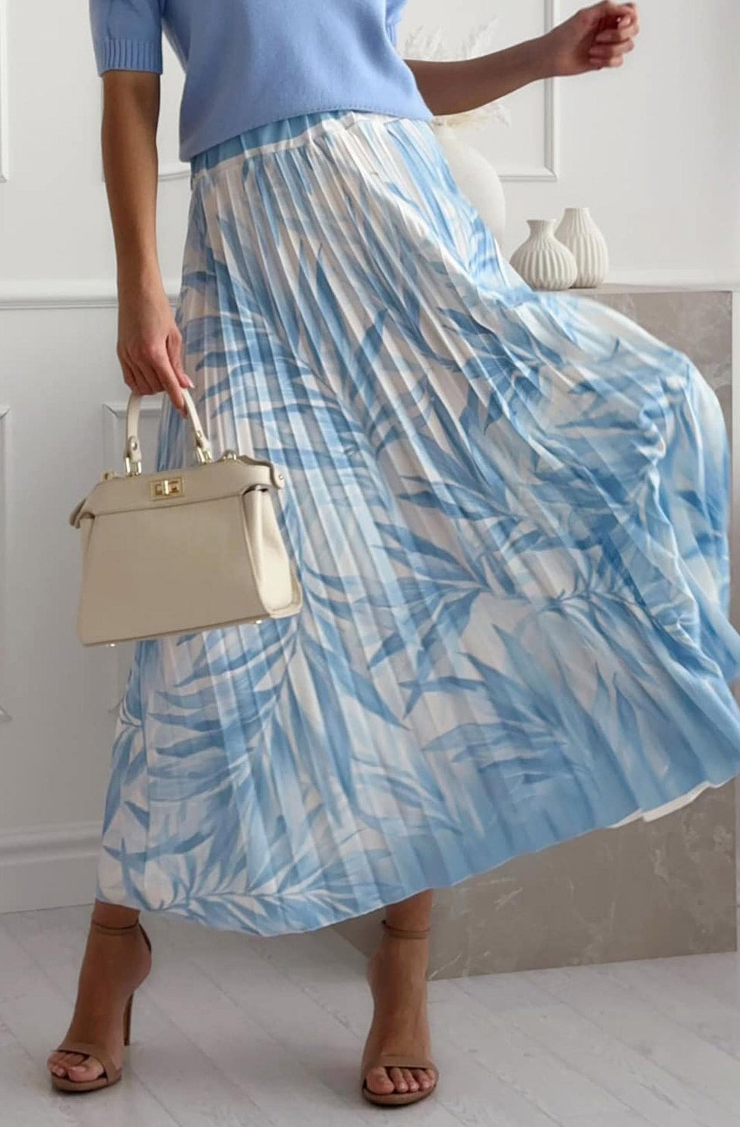 Tara Pleated Tropical Floral Print Midaxi Skirt-Blue