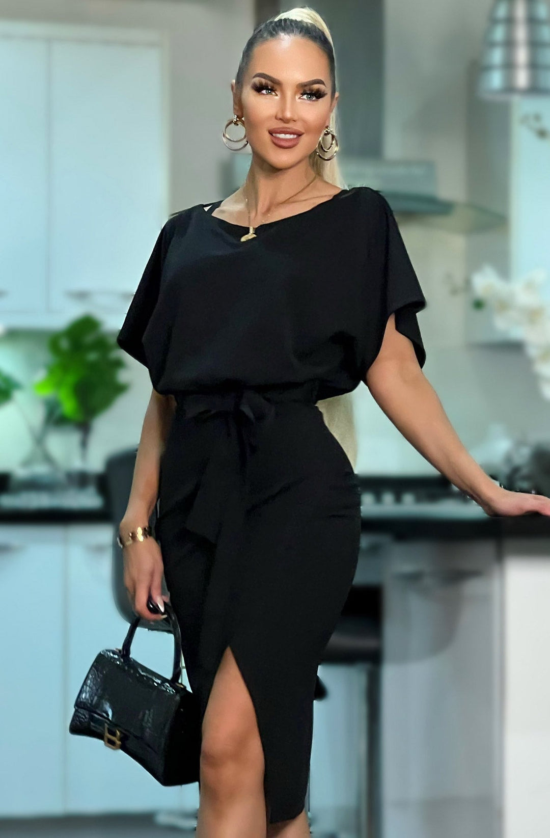 Judith Wrap Batwing Sleeves Bodycon Midi Dress-Black