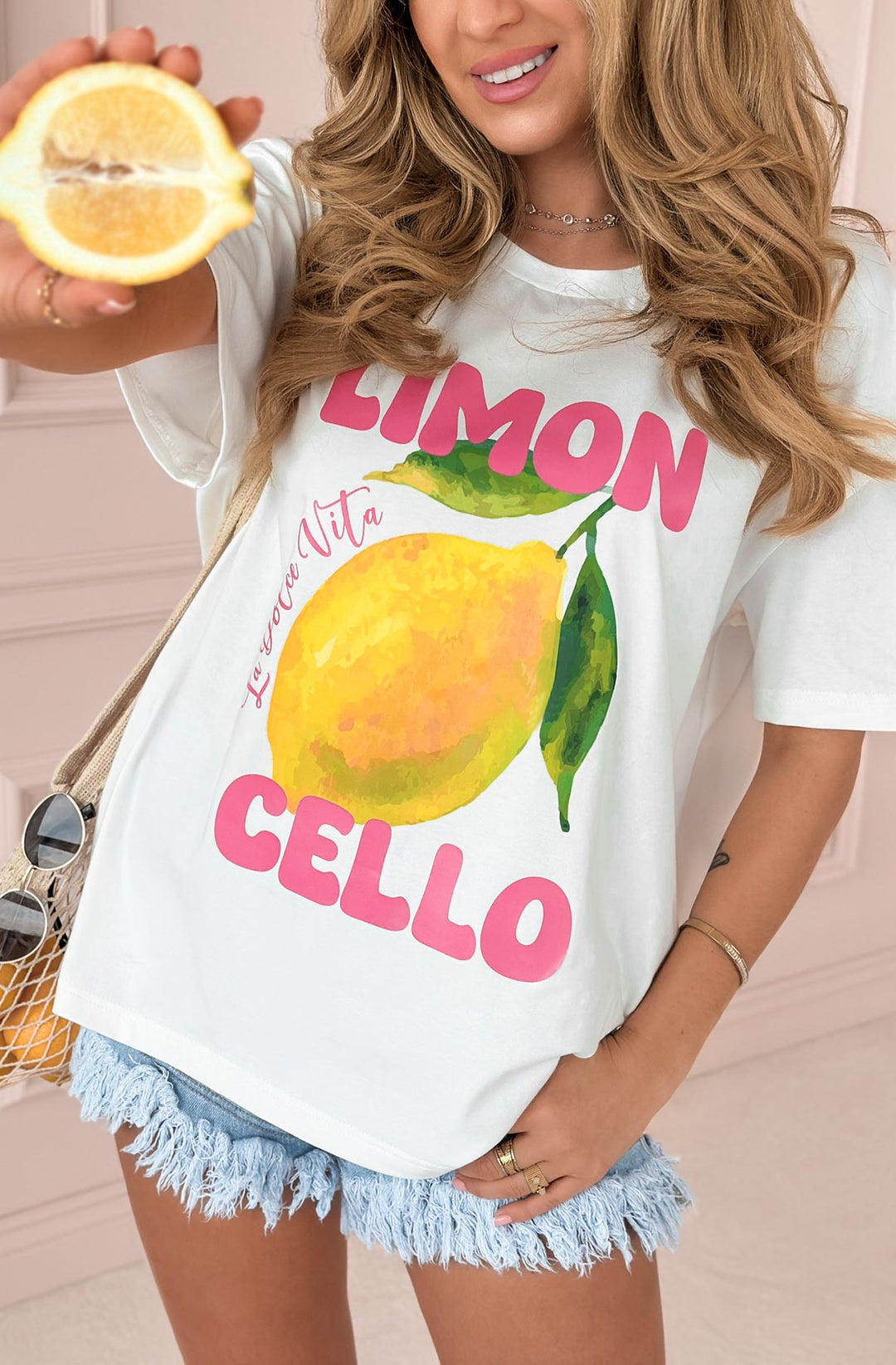 'Limon Cello' La Dolce Vita Graphic Printed T. Shirt Top-Ivory