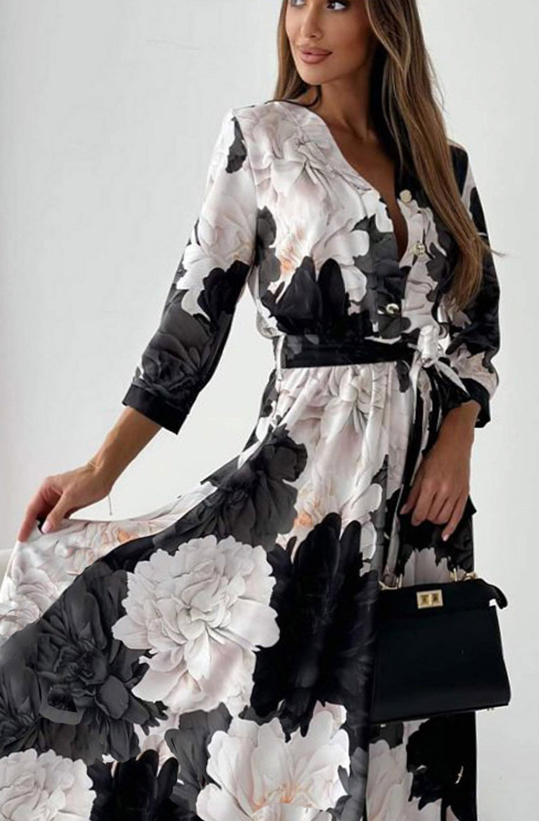 Monika Floral Chiffon Maxi Dress-Black