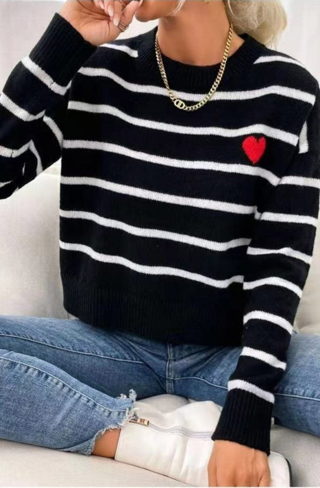 Sharika Striped Print Heart Knitted Jumper Top-Black